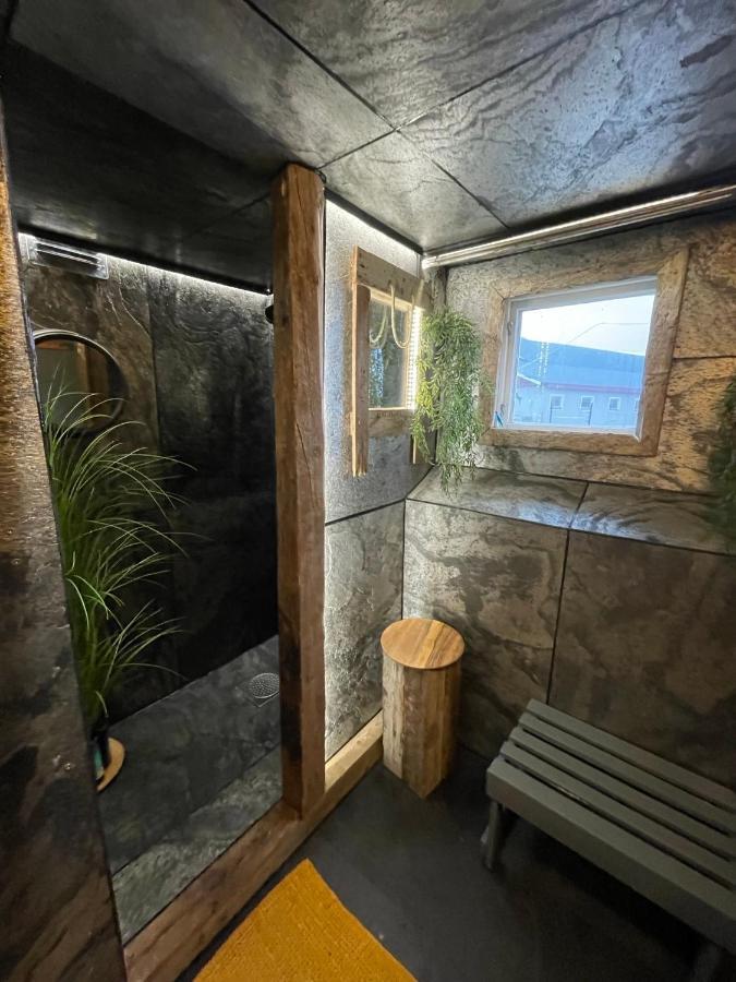 Storjord Farmstay Ranchhouse Kvaloya Dış mekan fotoğraf